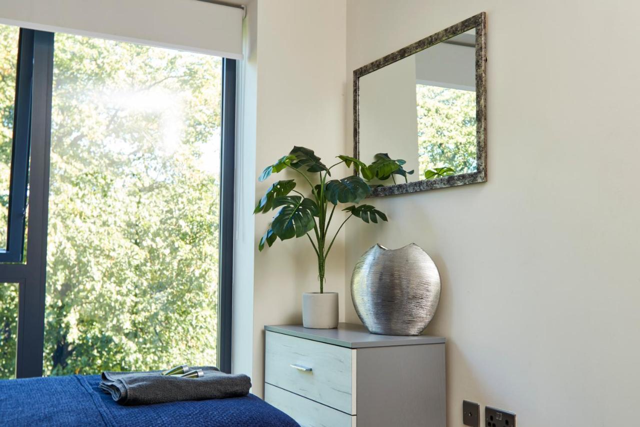 Luxury Centre Apartment-sleeps 6 With Parking Appartamento York
